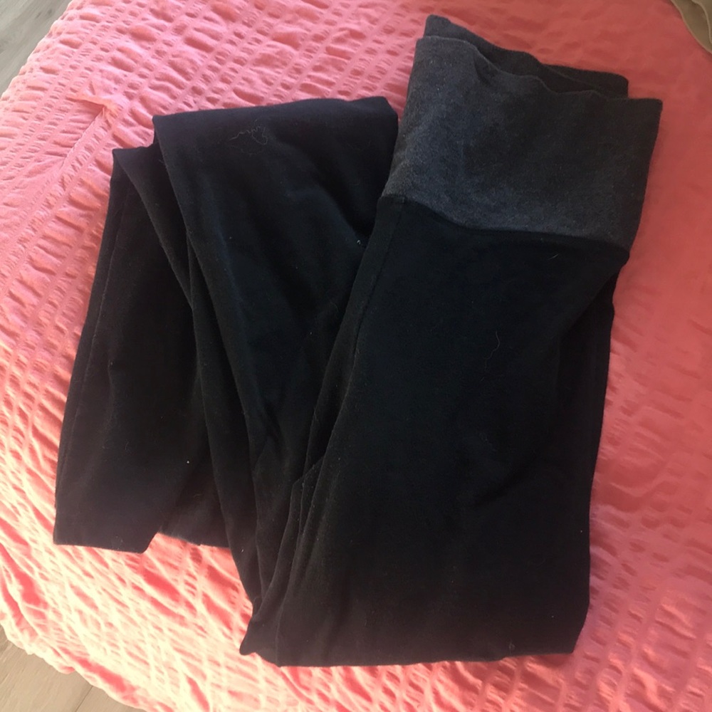 Victoria’s Secret Yoga Pants